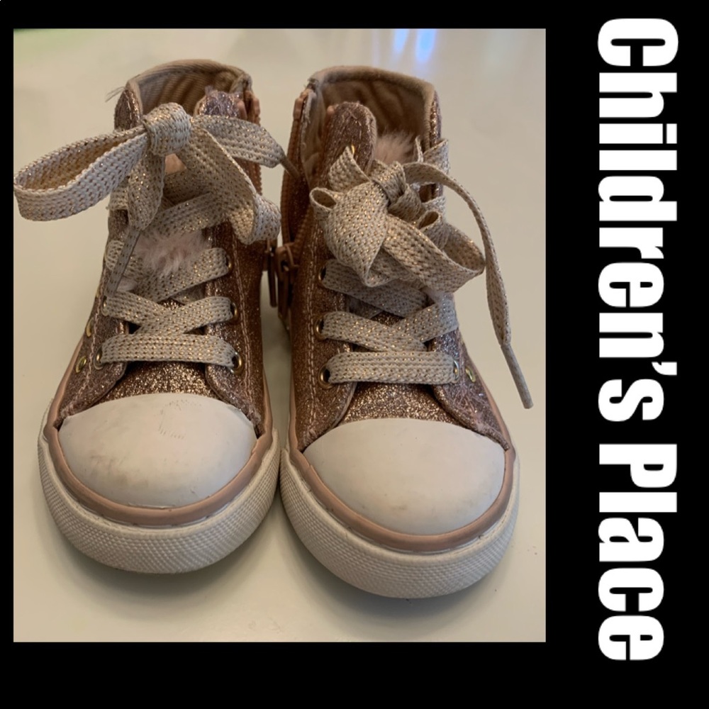 🧩 Glittery High Tops